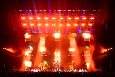 CHAUVET Professional Helps Bryan Barancik Create Living Architecture on Stage For Lenny Kravitz