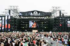 Adamson E-Series Deliver For Ultra Music Festival Korea